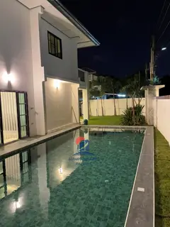 Private pool 